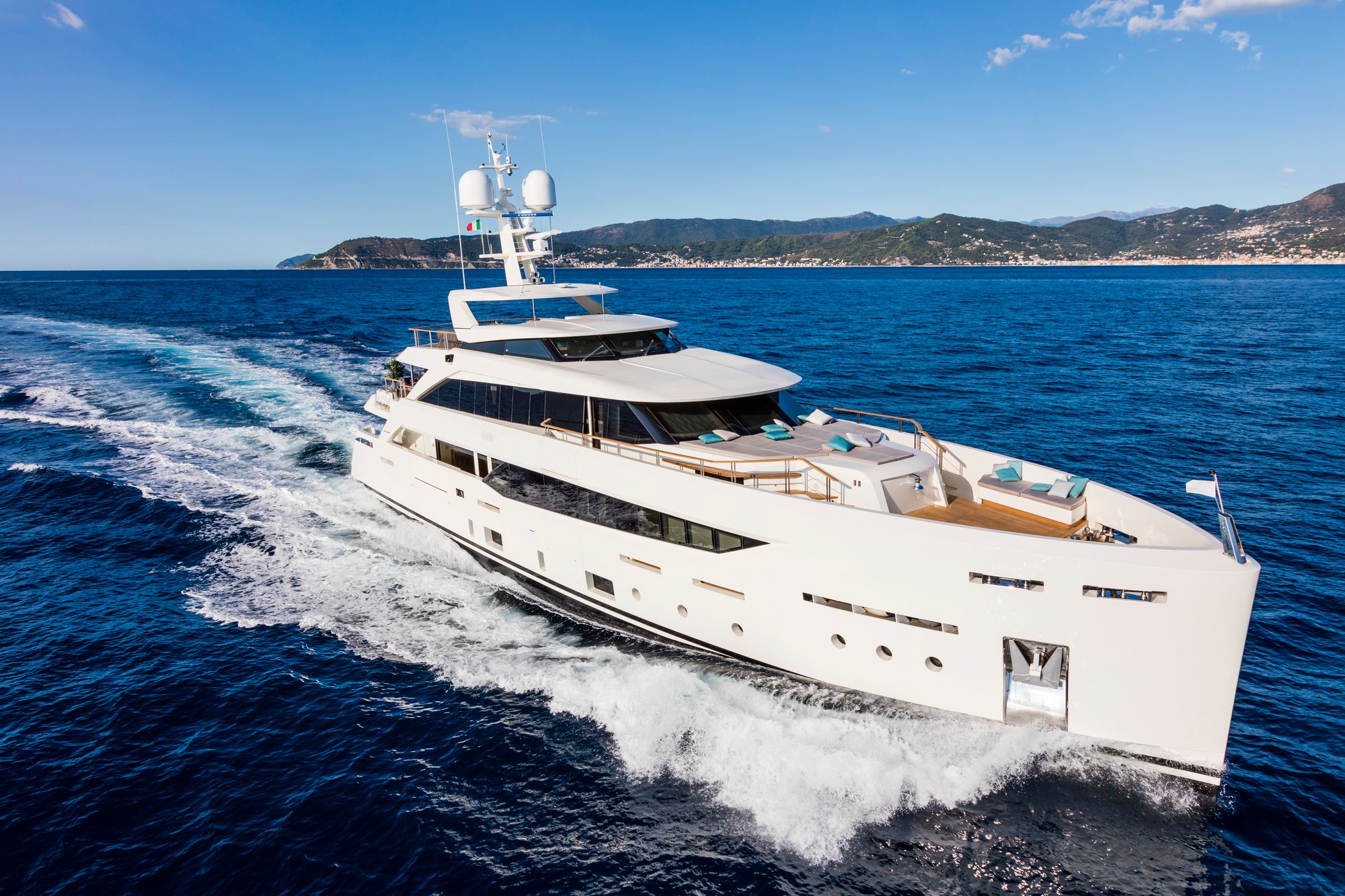 FLA3, Planika, SERENITY YACHT, Mondomarine Aberto Cocchi-1 FLA3, Planika, SERENITY YACHT, Mondomarine Aberto Cocchi-1